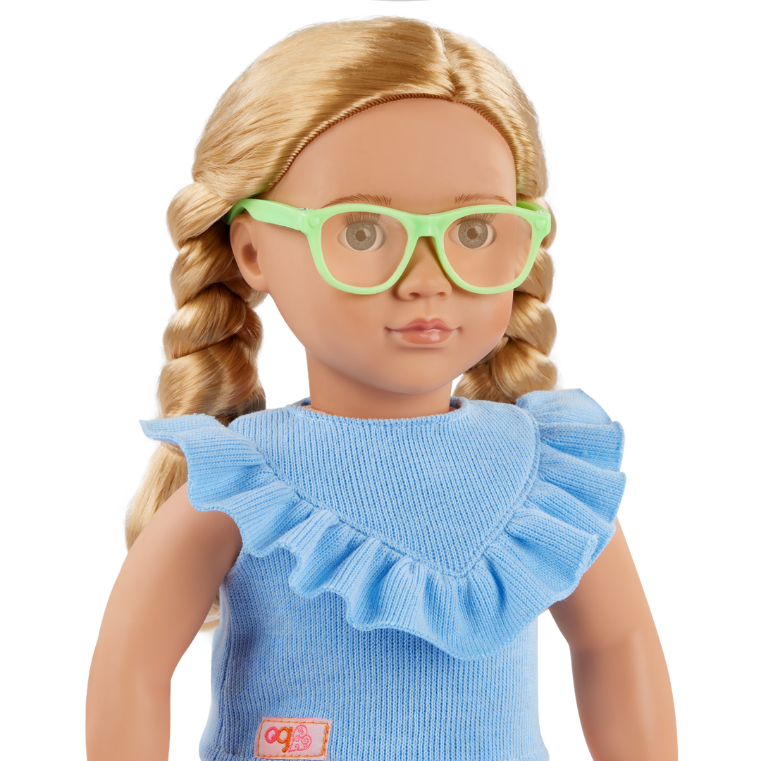 Serve with Love  - Pickleball Outfit for 46cm Dolls - Doll Clothes - Shorts & Top - Our Generation UK