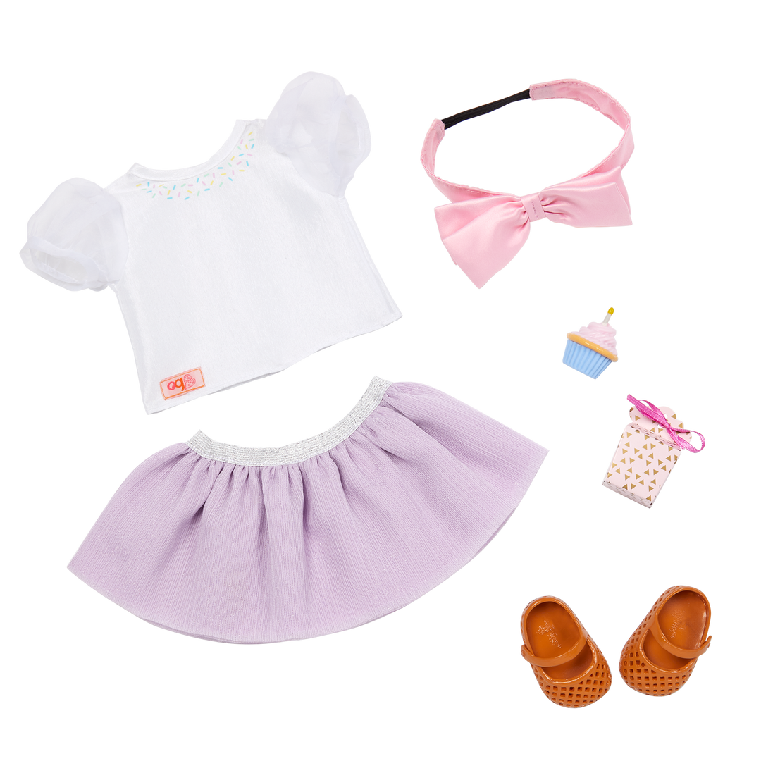 Sweet Wishes - 46cm Doll Outfit - OG Birthday Outfit - Purple Skirt, Top, Hair Bow & Present - Our Generation UK