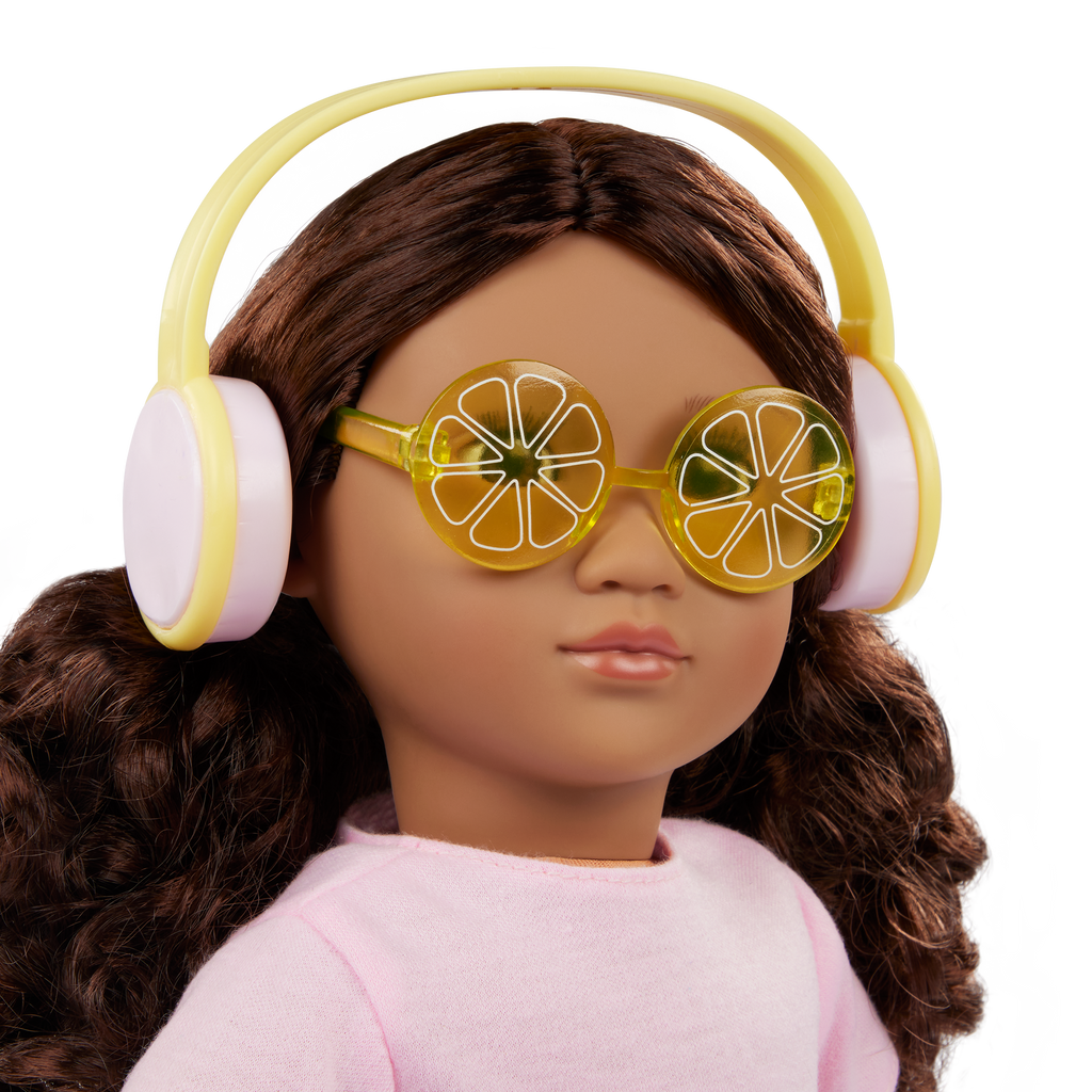 Rollerblades & Lemonade - Colourful Outdoor Outfits with Rollerblades - Skirt & Top - Doll Clothes - Our Generation