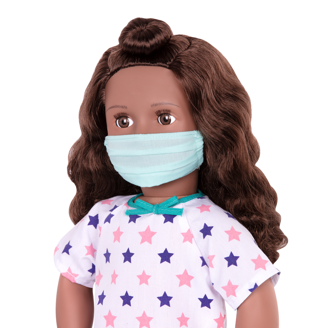 Keisha - 46cm Doll - Doll with Medical Accessories - Brown Hair & Brown Eyes - Doll with x2 Outfits & Storybook - Doll with Arm Cast - Toys & Gifts - Our Generation