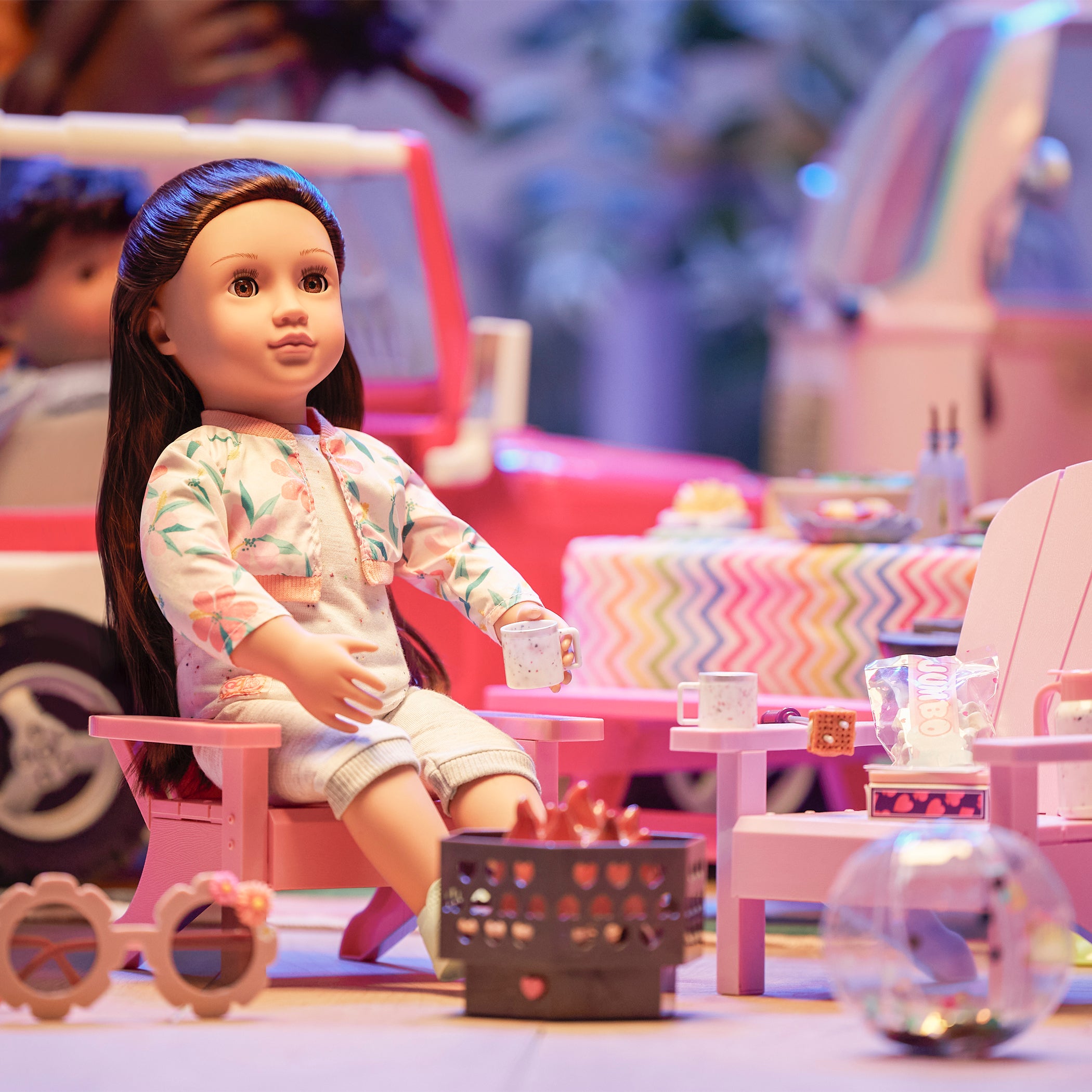 Reese - 46cm Travel Doll with Accessories - OG Doll with Brown Hair & Eyes- Toys for Kids Ages 3 Years + - Our Generation
