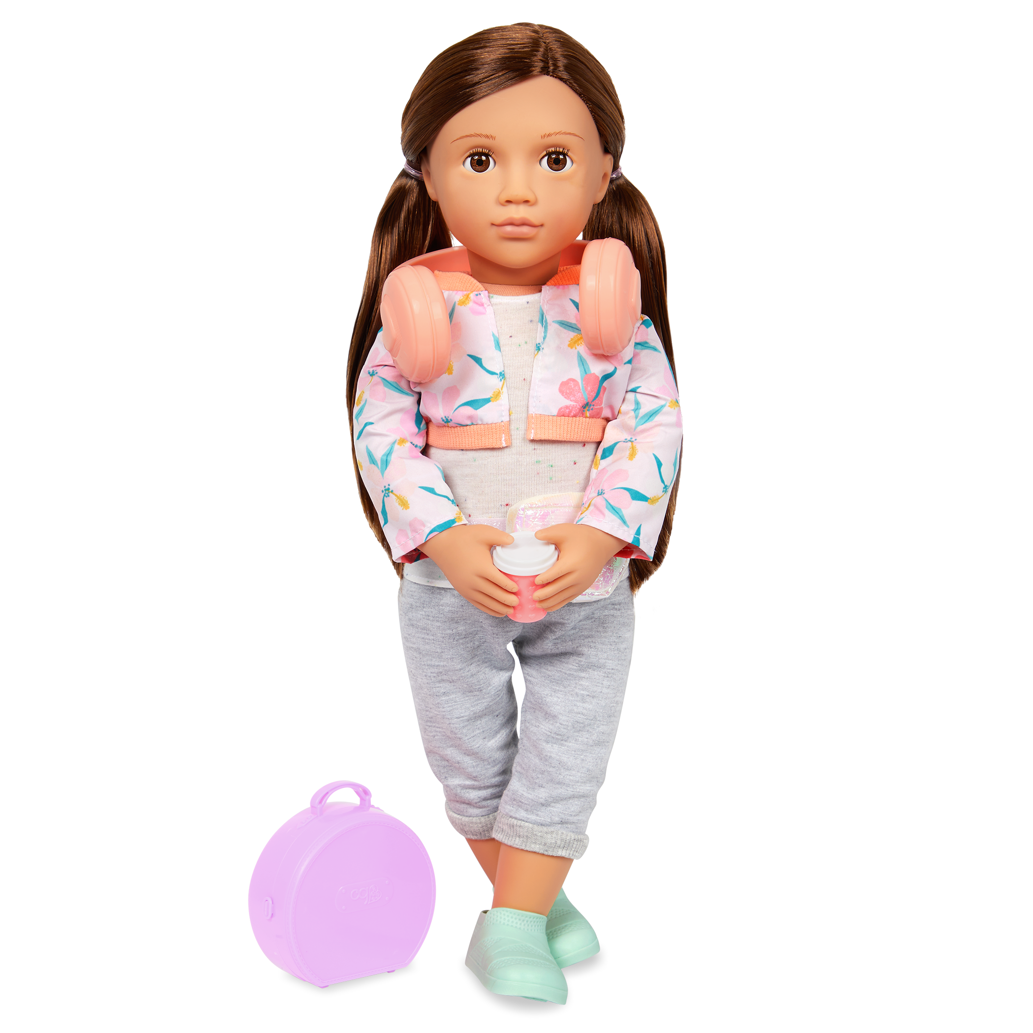 Reese - 46cm Travel Doll with Accessories - OG Doll with Brown Hair & Eyes- Toys for Kids Ages 3 Years + - Our Generation