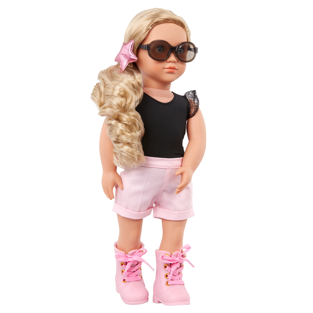 Stella - Fashion Starter Gift Set by Our Generation - 46cm Doll with Blonde Hair & Blue Eyes - Doll with 2 Outfits, Styling Book & Accessories - Toys & Gifts for Kids - Gift Set - Our Generation UK