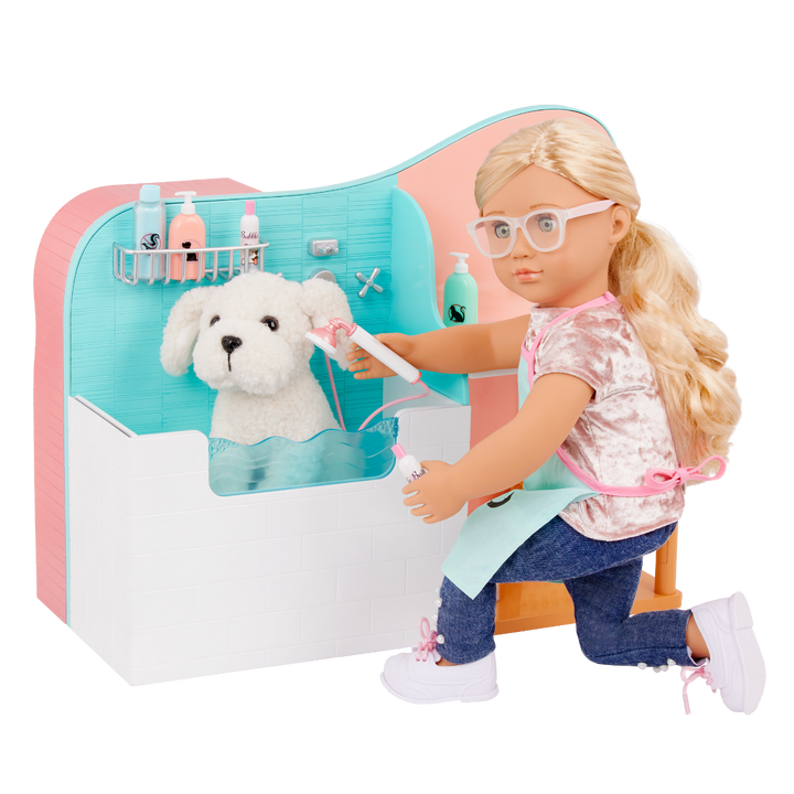 Happy Tails Care Centre - 46cm Vet Playset for OG Dolls - Accessory with Pet Food & Grooming Accessories - Our Generation UK